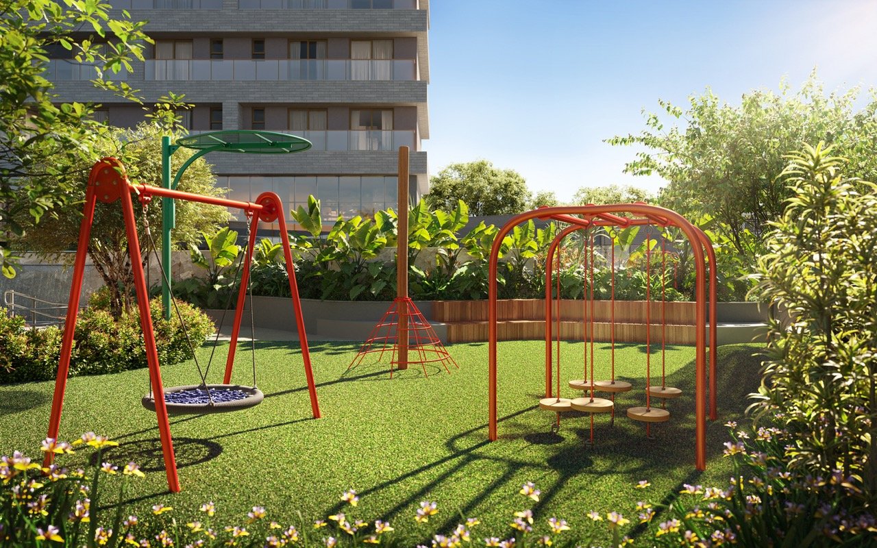 MOUTR_05_Playground_3k Large